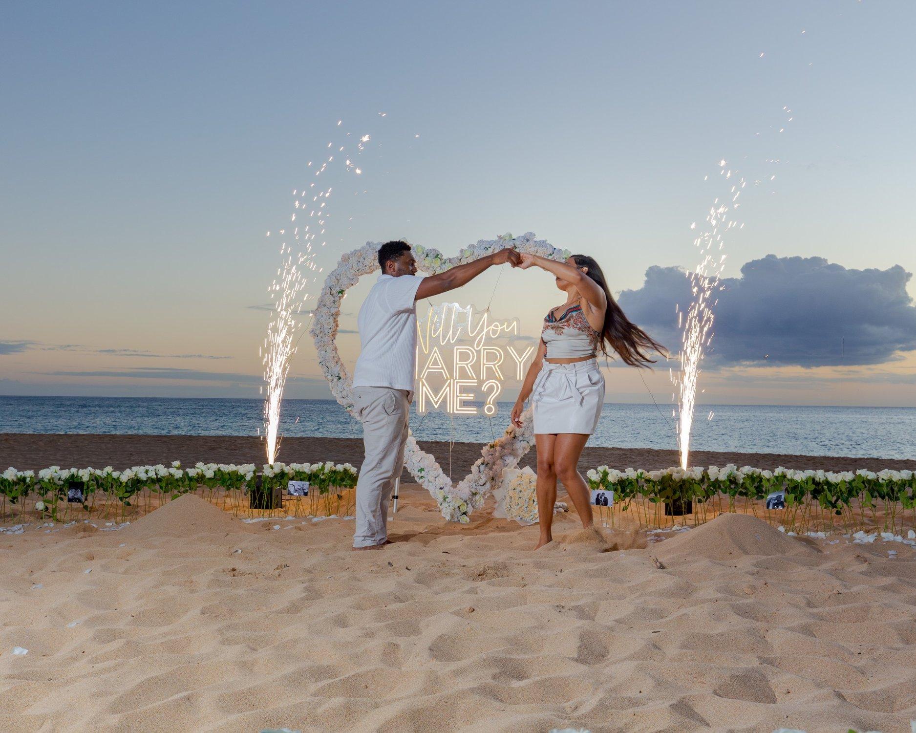 carousel-hero-element image-4