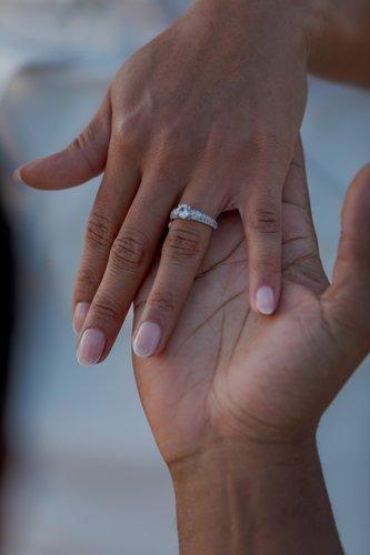 mobile - carousel-hero-element image-6